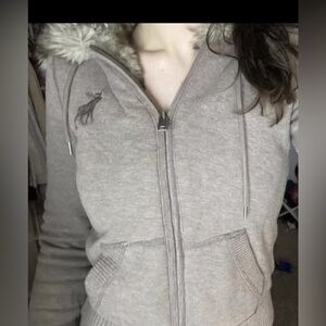 ISO this exact Abercrombie and fitch jacket